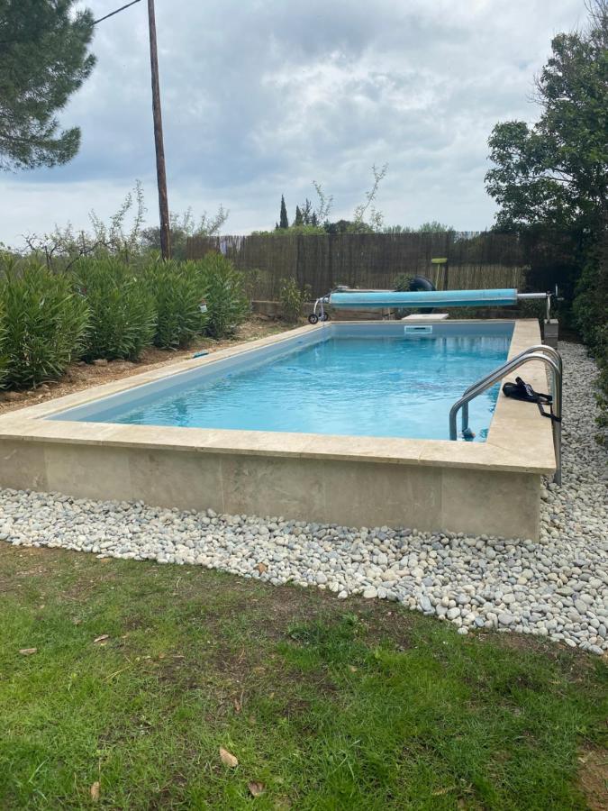 Studio Havre De Paix Au Pont Du Gard Piscine Et Jacuzzi Chez Valerie Payre Villa Vers Pont du Gard Exterior photo